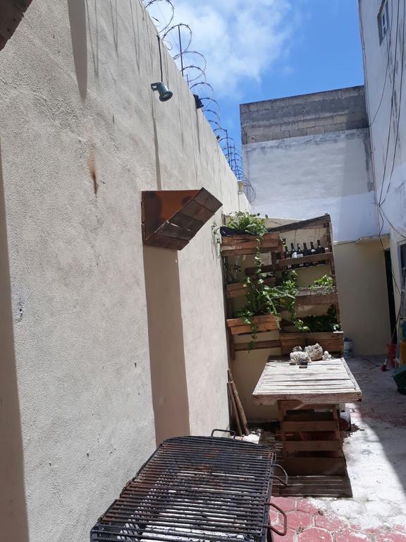 Hostal Charlys Tulum Pueblo Buitenkant foto